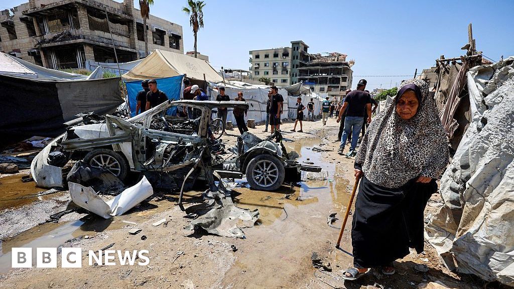 Israel says Hamas security chief captured as strikes kill four during Gaza raid